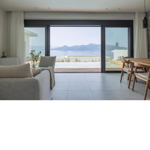VILLA RIKA 3bed villa private pool near the sea
