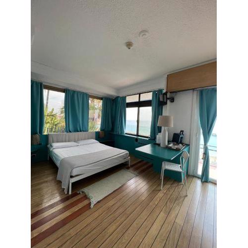 VILLA RITA SEA FRONT ROOMS - Myplacesanremo