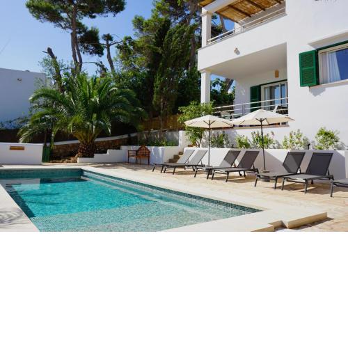 Villa Riviera