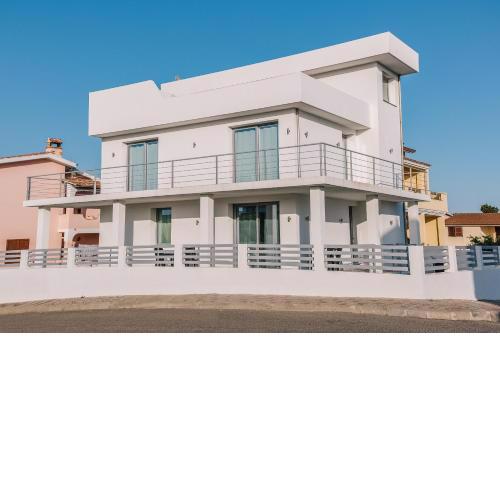 Villa Riviera