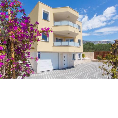 Villa Rocco ..... Take it all .....