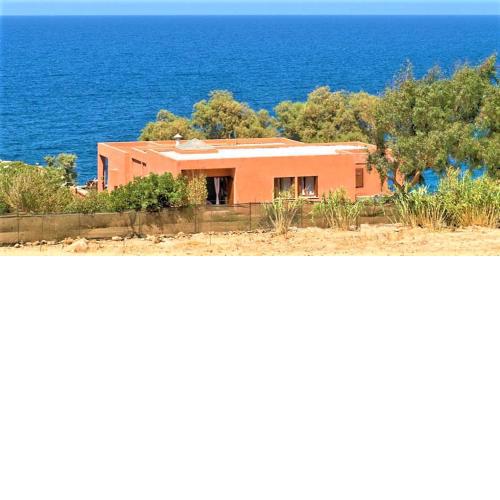 Villa Rodialos