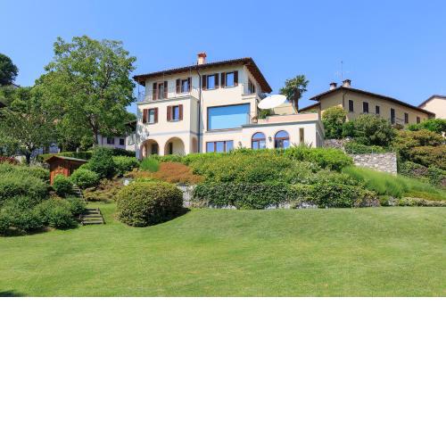 Villa Rubino Apartment con giardino e jacuzzi vista lago