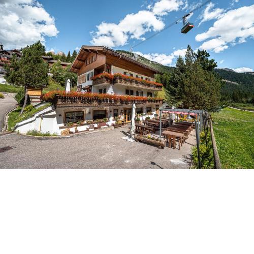 Villa Ruggero Wine Hotel