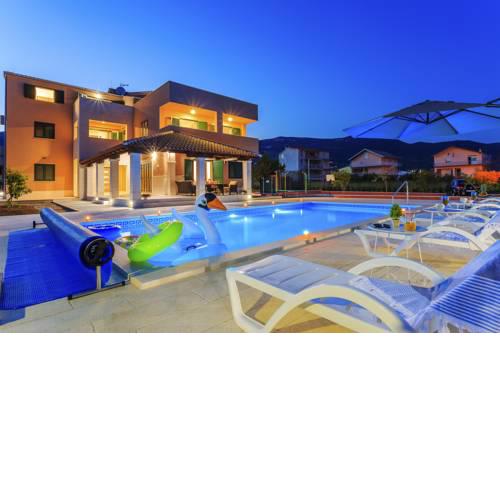 Villa Rusula