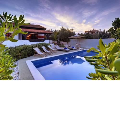 Villa Ruza