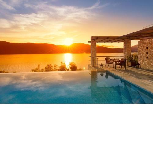 Villa Saffron