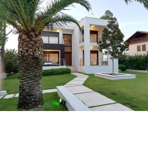Villa Samaya