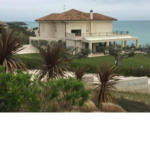 Villa Sami