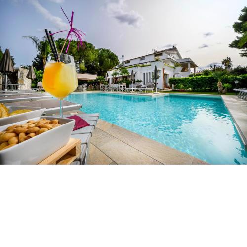 VILLA SAN LORENZO ROOM SUITE & RESTAURANT