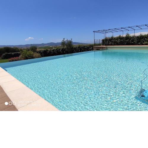 Villa Santa Luce