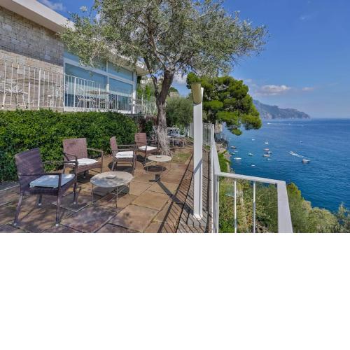 Villa Santa Maria - Luxury Sea View Rooms
