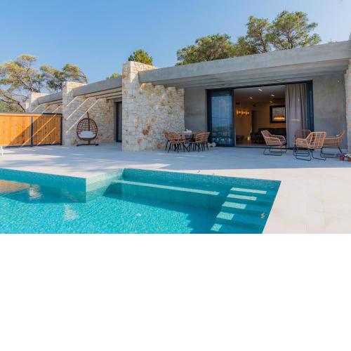 Villa Serapias by MediterraneanVillas