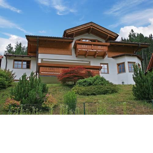 Villa Shiraz