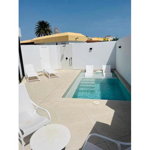 Villa Siena, in the center of Playa del Ingles, close to CC Jumbo