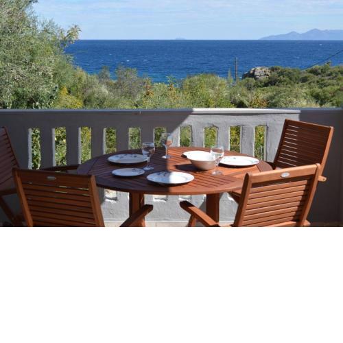 " Villa Siesta" - detached house by the sea