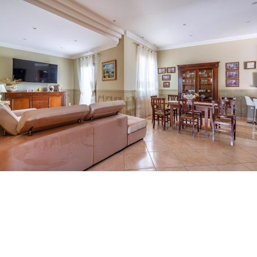 Villa Simone Vacation Villa With Wifi - Happy Rentals