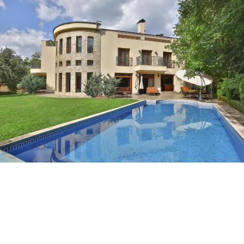 Villa Sofia City & Luxury