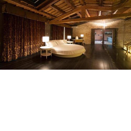 Villa Solaris Hotel & Residence