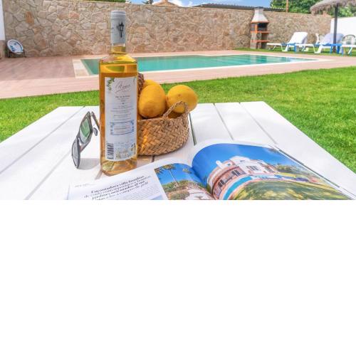 Villa Sonrisa Chiclana de la Frontera by Ruralidays