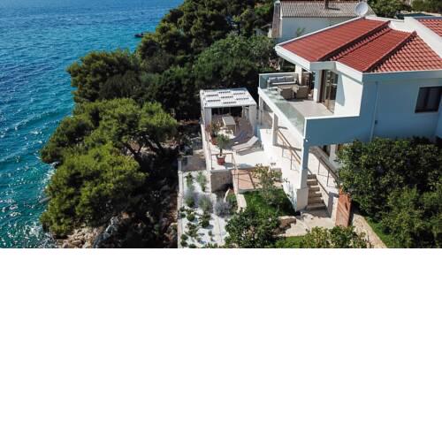 Villa Stina - with private beach