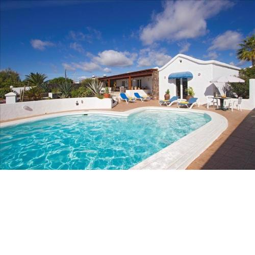 Villa Stone Deluxe - 4 Bedrooms sea view private pool