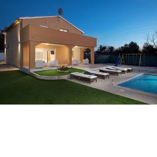 villa Suhalj
