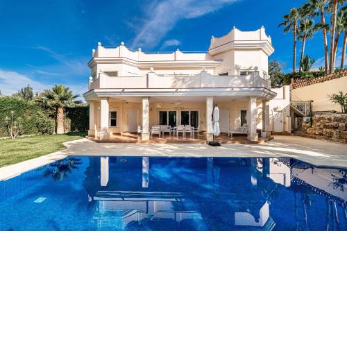Villa SVIM, walking distance to the beach!