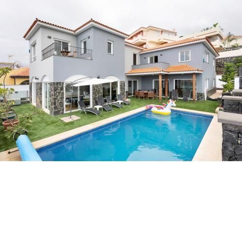 Villa Syrah