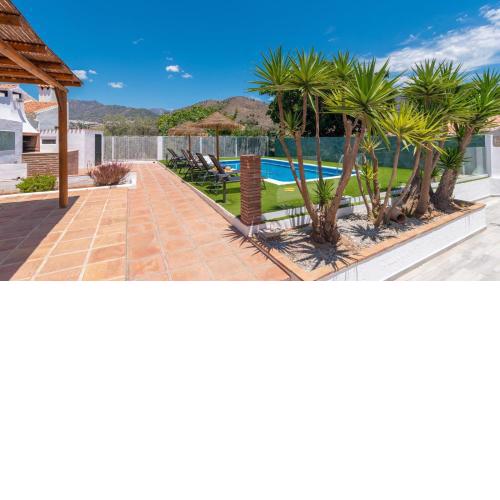Villa Tablazos 29 Nerja by Ruralidays