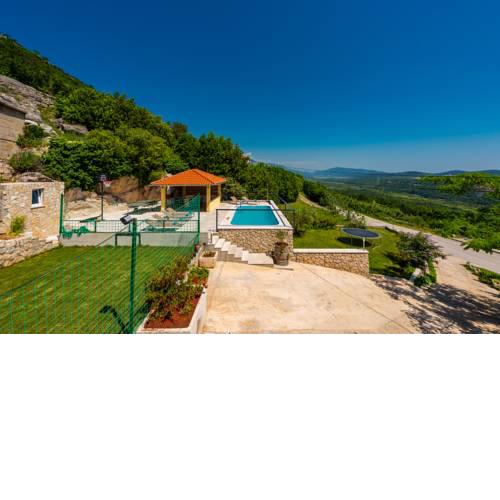 Villa Tea