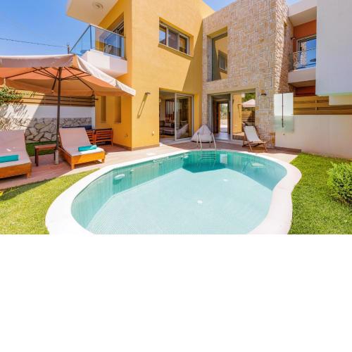 Villa Tessera Daphne by Villa Plus