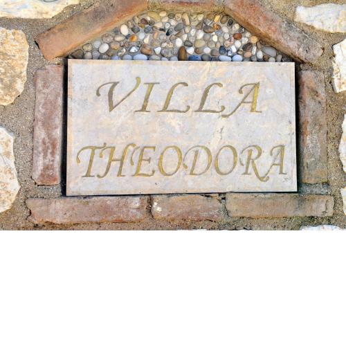 Villa Theodora View Apartments Erato