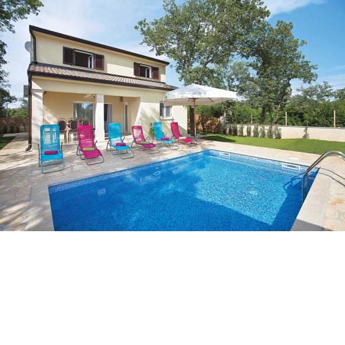 Villa Tina