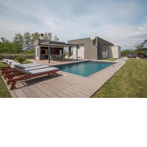 Villa Topaz