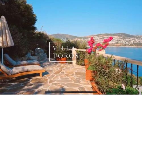 Villa Toros - a 5 min walk to the beach!
