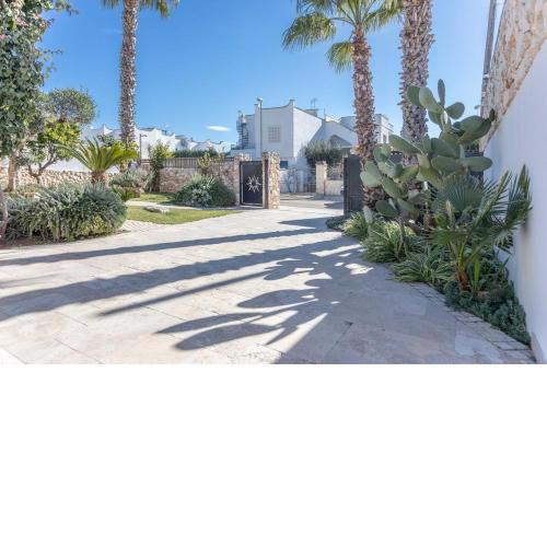 Villa Torre Lapillo beach con piscina