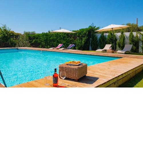 VILLA Trullo Elios -Maldives of Salento with swimming pool and jacuzzi
