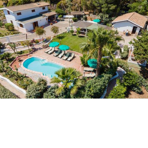Villa Turchese With Pool/ Depandance Turchese With Pool - Happy Rentals