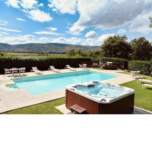 Villa Tuscan Prestige 25 ospiti Piscina Jacuzzi