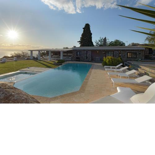Villa Tzikides Aegina