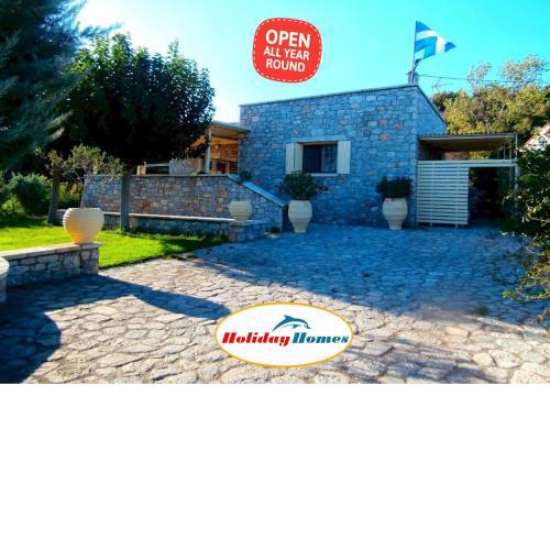 Villa Tzortzakos by Holiday Homes
