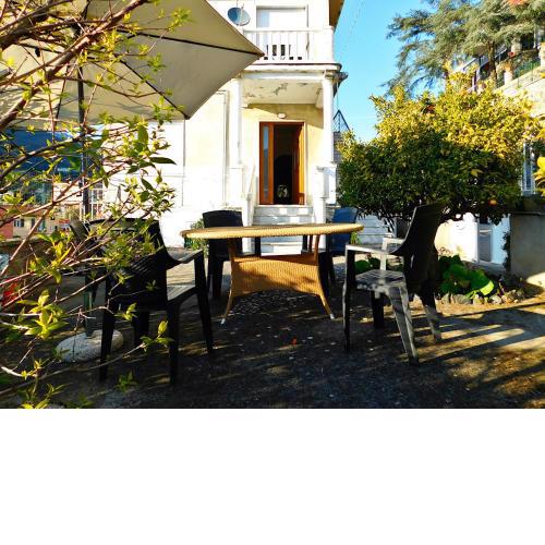Villa unifamiliare con posto auto!