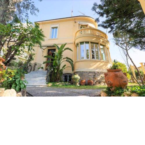 Villa Vale