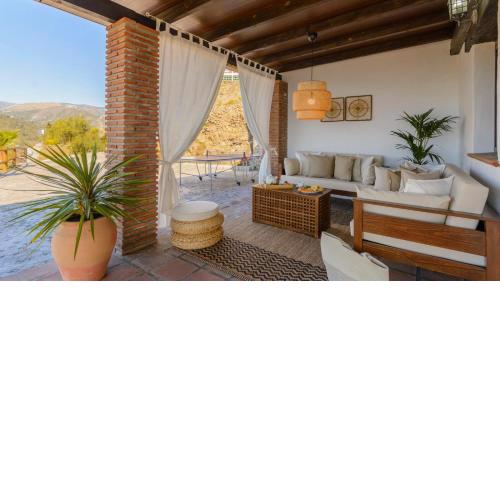 Villa Vargas Torrox by Ruralidays