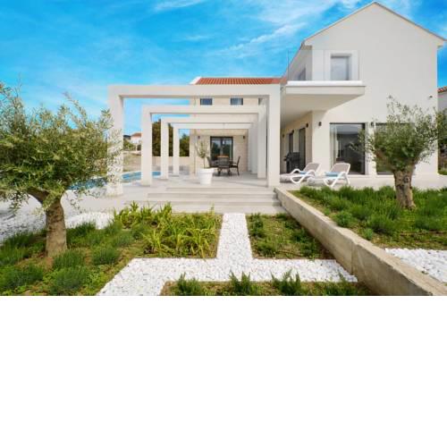 Villa VI
