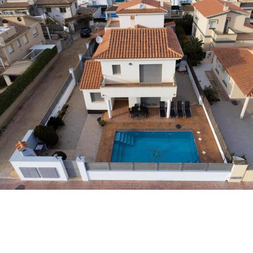 Villa Victor