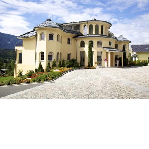 Villa Victoria