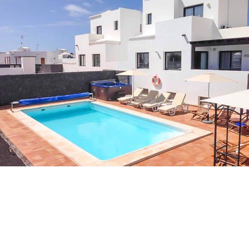 Villa Victoria