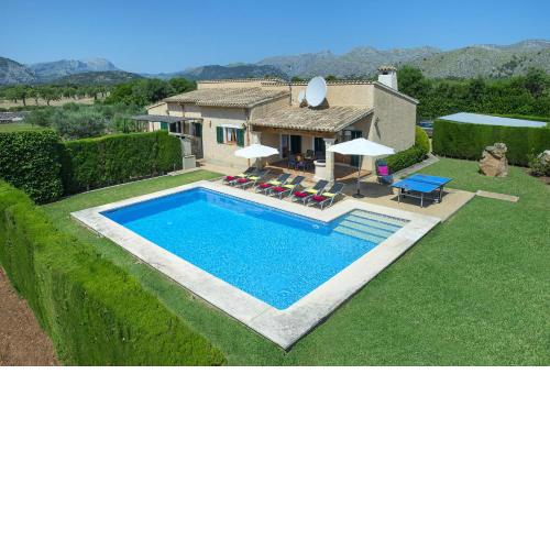 Villa Vidrier I by Villa Plus